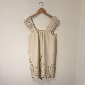 Urban Outfitter Mini Dress. Kimchi Blue. Cream Lace Trim Sleeveless. Size S.